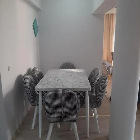 Apartament с видом на море с бассейном *